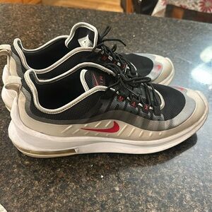 Nike Air Max Axis Black Sport Red Platinum AA2146-009 Size 11